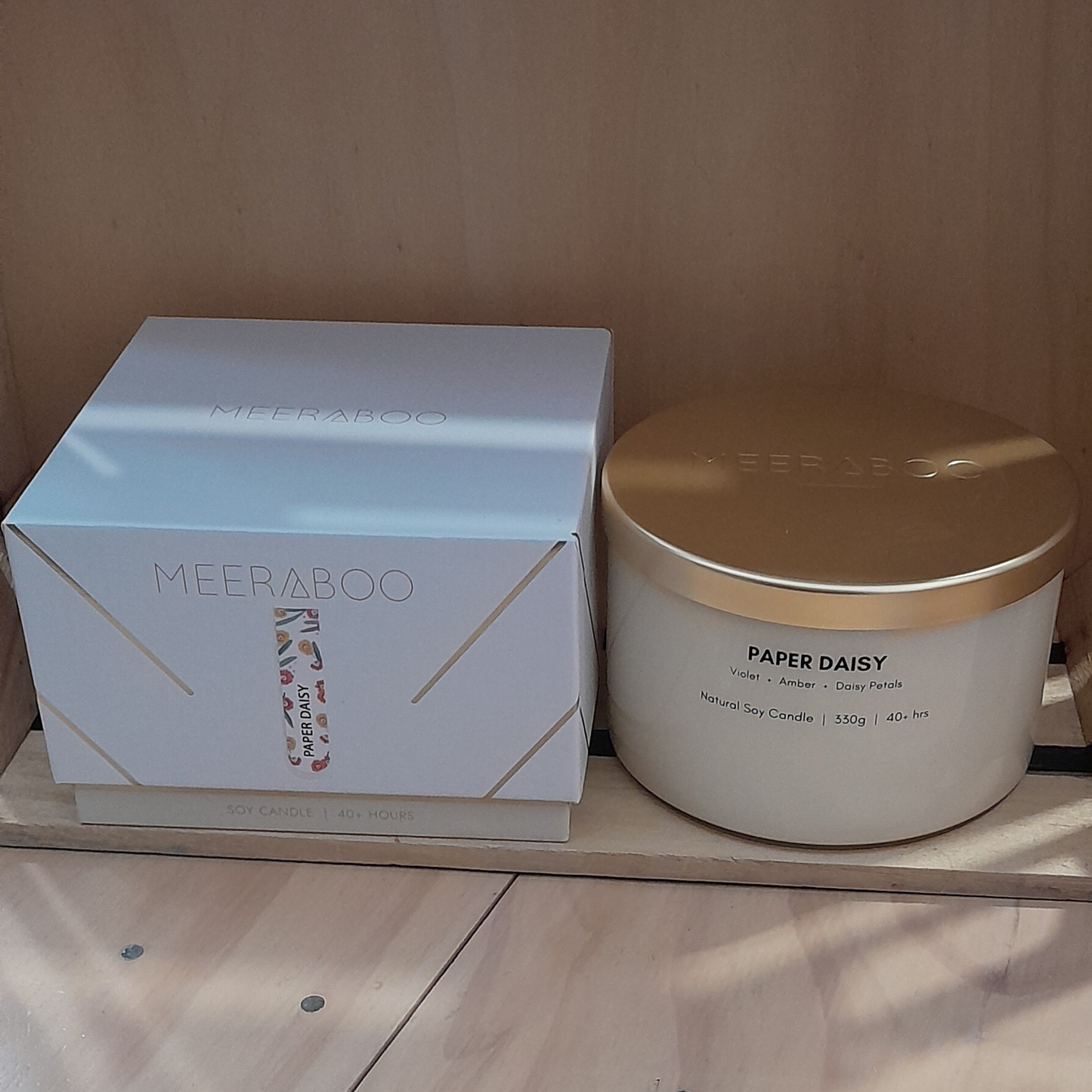 Paper Daisy Gold Lid Soy Candle